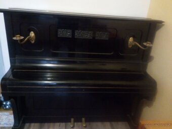 Piano KOCH a KORSELT - 3