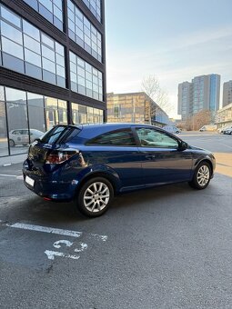 Opel Astra H GTC 1.6 - 3