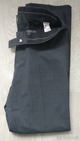 Černý oblek Prostějov velikost L + kalhoty 106 - 3