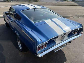 Ford Mustang Fastback 289 - 3