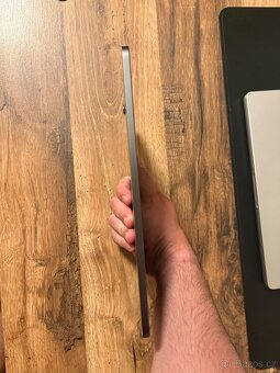 iPad Air 5 64 GB Wi-Fi + Apple Pencil - 3