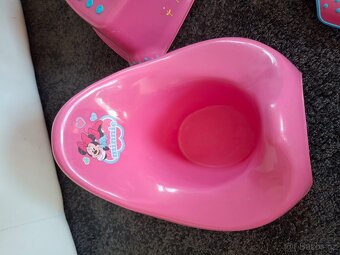 Dětský set prkýnko na WC, schůdek a nočník s Minnie Mouse - 3