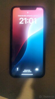 iPhone Xr - 3