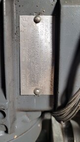 Elektromotor s prevodovkou a brzdou - 3