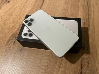 iPhone 11 Pro Max 64 GB - 3