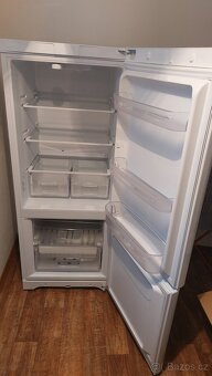 Lednička INDESIT BIAAA 10P - 3