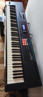 Roland JUNO-DS88 + Roland DP-10 Sustain - 3