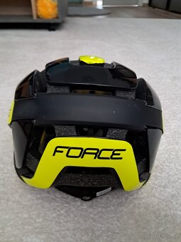 Helma kolo Force vel.58-63cm - 3