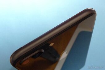 Apple iPhone 8 PLUS GOLD 64GB baterie 100% - 3
