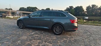Škoda Superb III 4x4,140 kW, 2019, tažné, webasto,panorama - 3