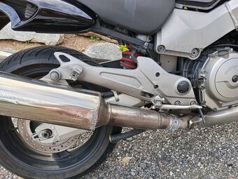 HONDA X11 - 3