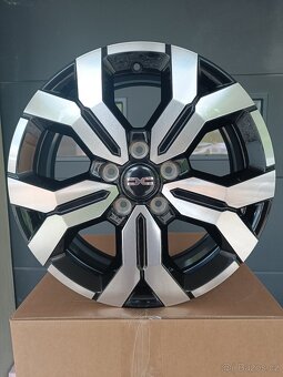 Dacia Duster 2 R17 - 3