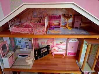Domeček pro panenky / barbie - 3