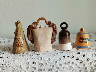 KERAMICKÉ ZDOBENÉ ZVONKY - 4 KS - 3