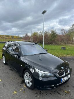 BMW Řada 5 E61 530i 200kW Facelift Kůže Navi Xenony 2x ALU - 3