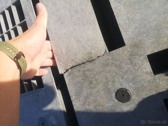 Palety plast 110x110 - 3