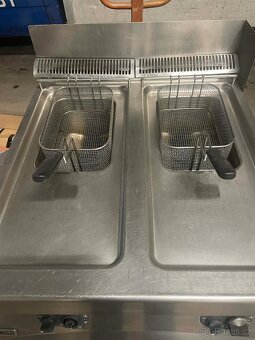 Profesionální dvojitá fritéza - 3