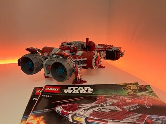 LEGO Star Wars 75025 Jedi Defender-class Cruiser- bez minifi - 3