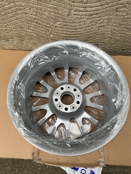 kola 18” BMW Styling 216, originální, po renovaci - 3