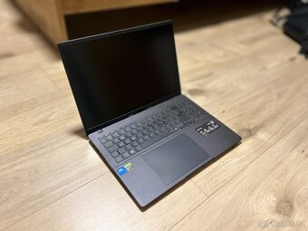 ASUS Vivobook Gaming V16 - 3