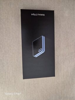 Samsung Galaxy Flip 6 - 3