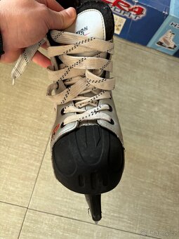 dětské brusle “Kanady” velikost 37 - 3