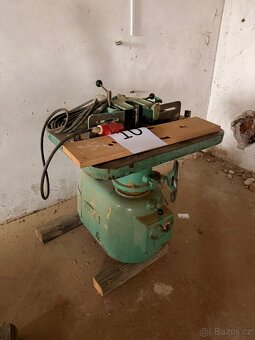 Vybavení truhlářské díny - 3