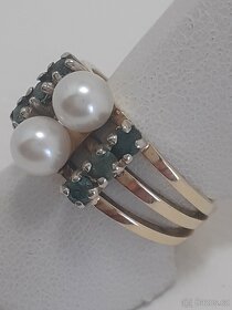 zlatý prsten se smaragdy a perlami - 3
