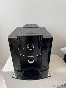 Kávovar Jura D4 Piano Black - 3