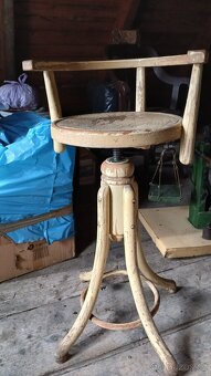 Originální historická dětská holičská židle Thonet. - 3