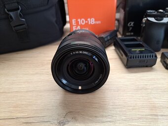 Prodám Sony Alpha A7 s objektivem Sony E 10-18mm f/4 OSS, př - 3