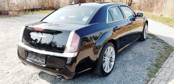 Chrysler 300C krásný 3.6 V6 VVTi 2014, v ČR, super kára - 3