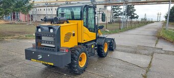 Kolový nakladač TH920 - 3