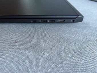 Victus by HP - Ryzen 7, RTX 4060, 32 GB RAM, 1 TB SSD - 3