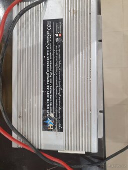 Měnič 12v/230v HQ - 3