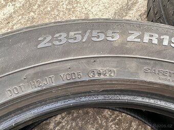 4x 235/55 ZR19 105W - 3