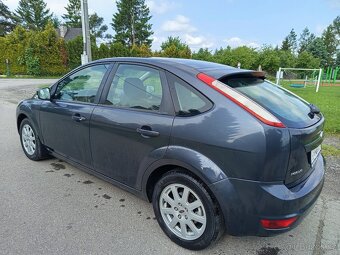 Ford Focus 1.6i 74kw Nová STK Facelift - 3