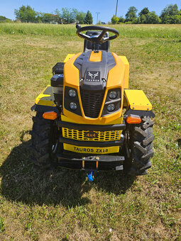 Malotraktor Tauros ZX18B - 3