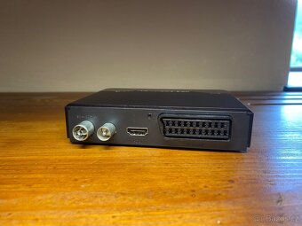Sencor SDB 5217 SE - digitální přijímač DVB-T2/S2 - 3