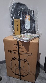 Prodám nový Thermomix TM6 se zárukou a příslušenstvím - 3