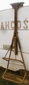 Závěsná hydraulická ruka/zvedák - 3