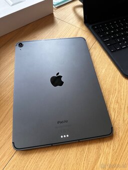 iPad Air M1 256GB Cellular 2023 - 3
