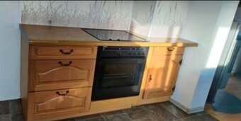 Rustikální dubová linka s vestavěnými spotřebiči,5633 - 3