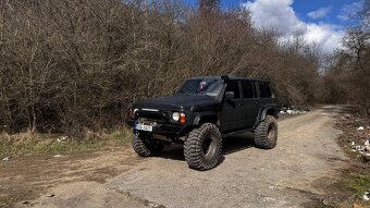 Nissan patrol y60 dily z tohoto vozu....motor uz neni - 3