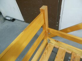 Vrchní postel z palandy - 3