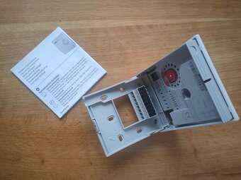 Regulátor prostorové teploty - Siemens - 3