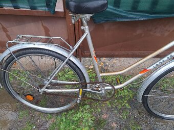 Starší dámské kolo - 3