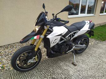 Aprilia Dorsoduro 1200 -2011 - 3