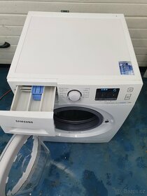 Pračka Samsung WF70F5E2W2W A+++ - 3