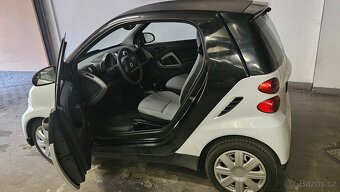 Daimler Smart 451 ForTwo Coupe 1,0i 45Kw benzín - 3